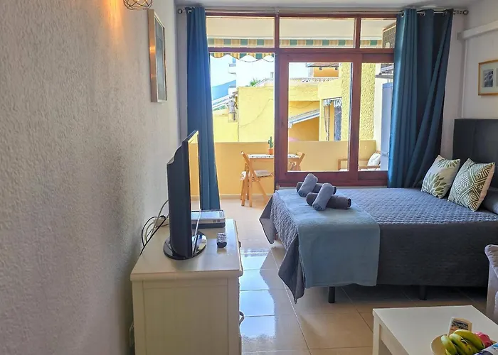 아파트 Cosy Place With Sea View By Helloapartments 푸에르토 데 산티아고