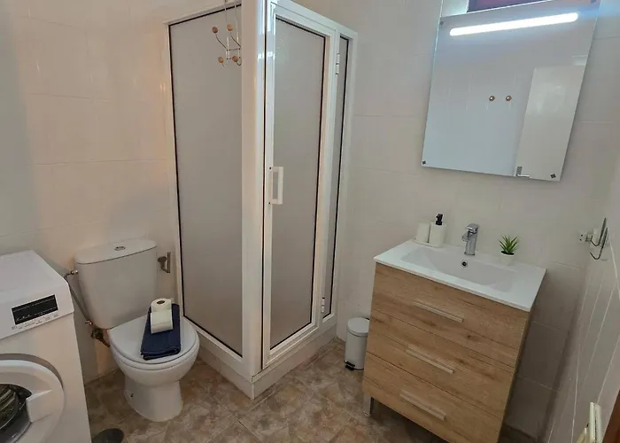 Cosy Place With Sea View By Helloapartments 아파트 *