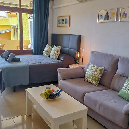 アパート Cosy Place With Sea View By Helloapartments *