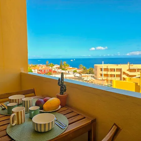 Apartment Cosy Place With Sea View By Helloapartments *