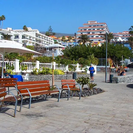 Cosy Place With Sea View By Helloapartments Apartment