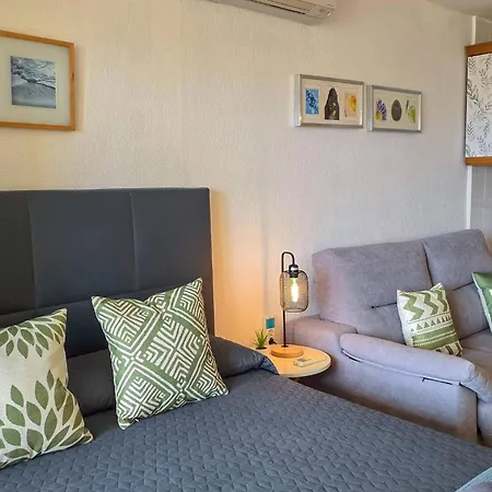 Cosy Place With Sea View By Helloapartments